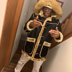 Meet your Posher, Chris